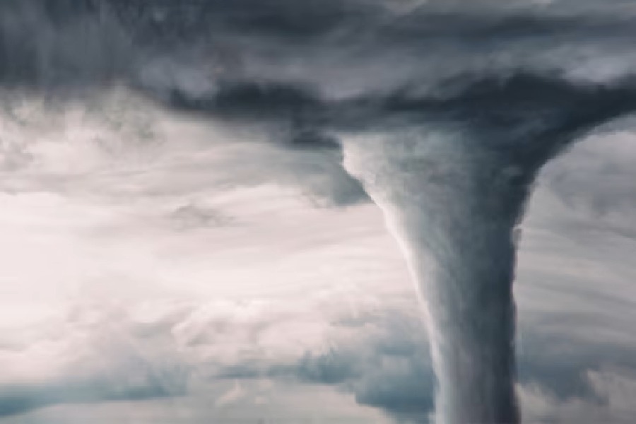 APCIA-provides-guidance-to-Kansas-tornado-victim